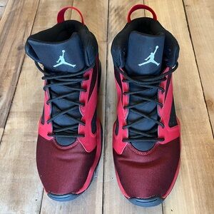 Nike Air Jordan Lift Off Red Black Basketball Shoes Size 11.5 (AR4430-002)